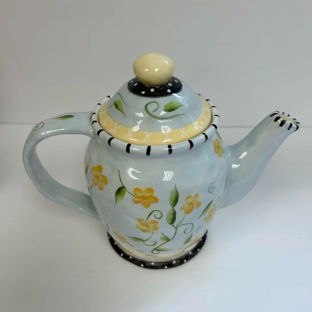 Bella Casa by Ganz Teapot/ Art Pottery Tea Pot/ never used  tag still on bottom